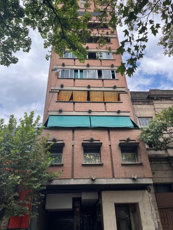 Departamento 2d en  Calle Jujuy 58
