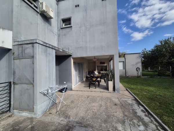 Casa apta credito en Barrio Cerrado Pinar 1 en Tafi Viejo