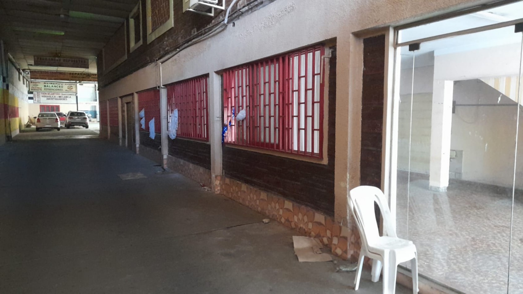 LOCAL COMERCIAL EN CORDOBA AL 1300