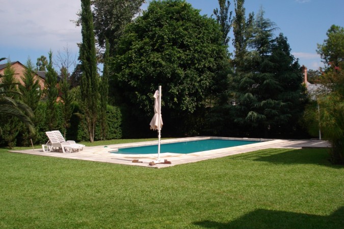 CASA 4D GOLF VIEJO YERBA BUENA PARQUE PISCINA APTA CREDITO