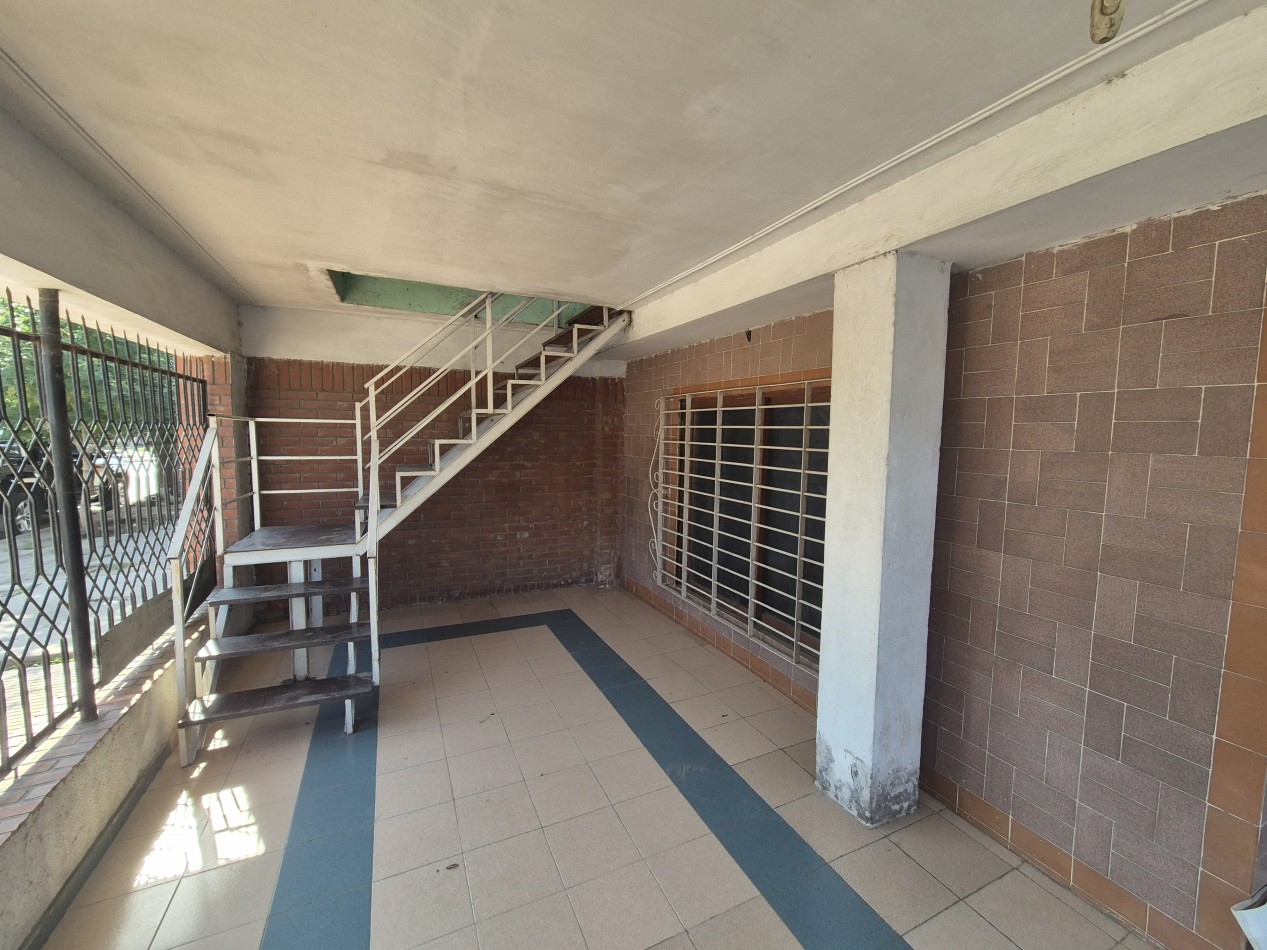 CASA EN LARREA AL 2.600 
