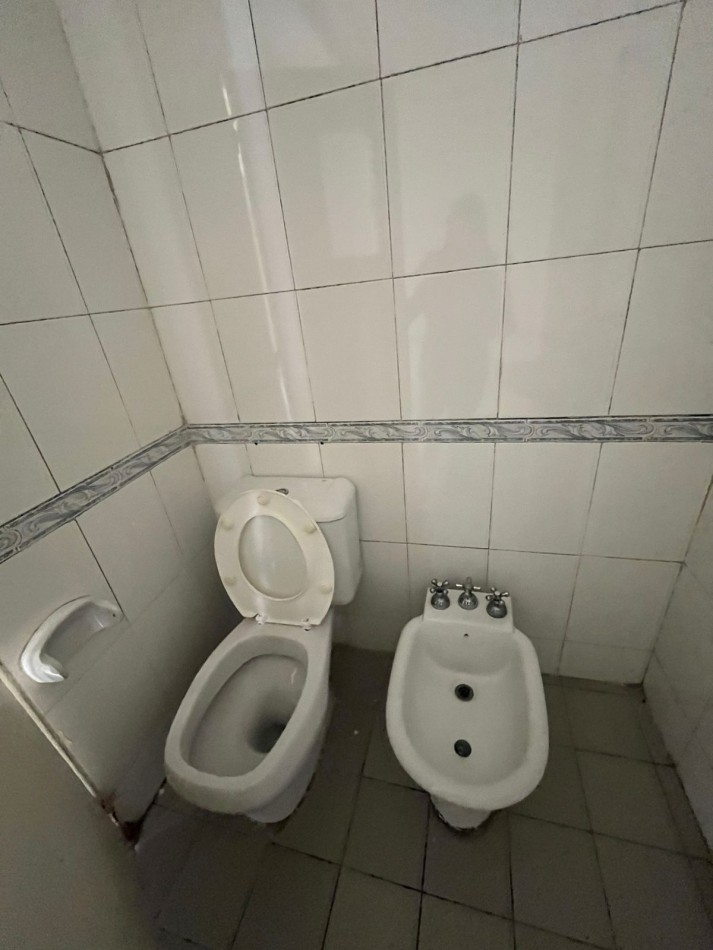 DEPARTAMENTO MONOAMBIENTE CON DIVISION EN BARRIO SUR BUENOS AIRES 635