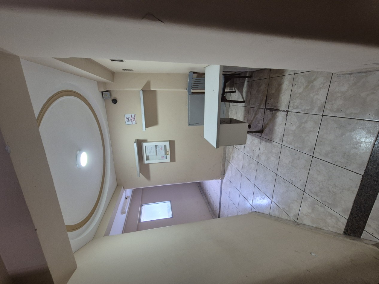 DEPARTAMENTO MONOAMBIENTE CON DIVISION EN BARRIO SUR BUENOS AIRES 635