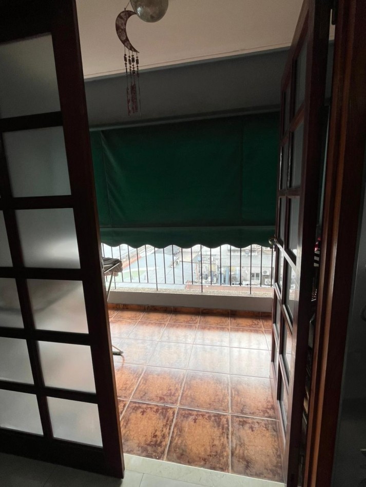 HERMOSO DEPARTAMENTO EN 25 DE MAYO 363 DE DOS DORMITORIOS APTO CREDITO