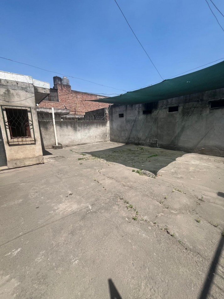 CASA A REMODELAR CON DOS LOCALES EN AVENIDA ALEM E INCA GARCILAZO 