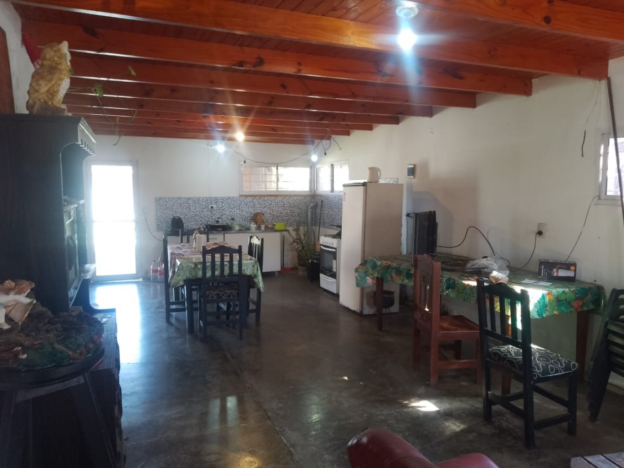 VENDO LINDA CASA EN EL CADILLAL CON PILETA LISTA PARA ESCRITURAR