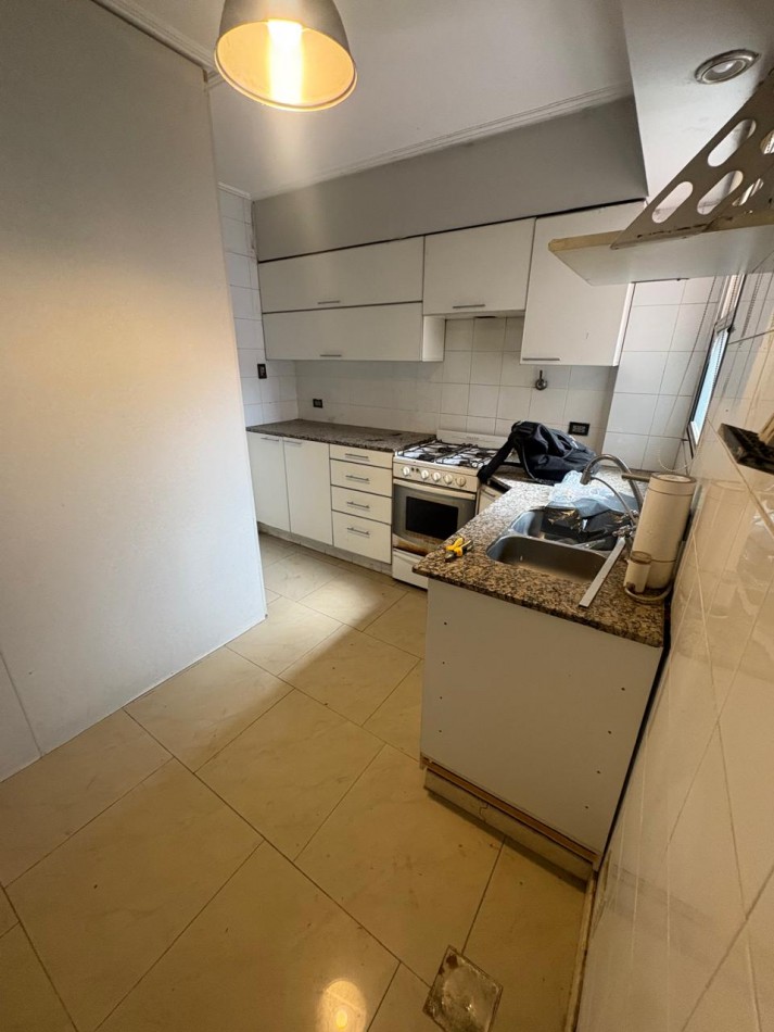 DEPARTAMENTO 3D CON 2 COCHERAS EN BARRIO NORTE VIRGEN DE LA MERCED AL 700