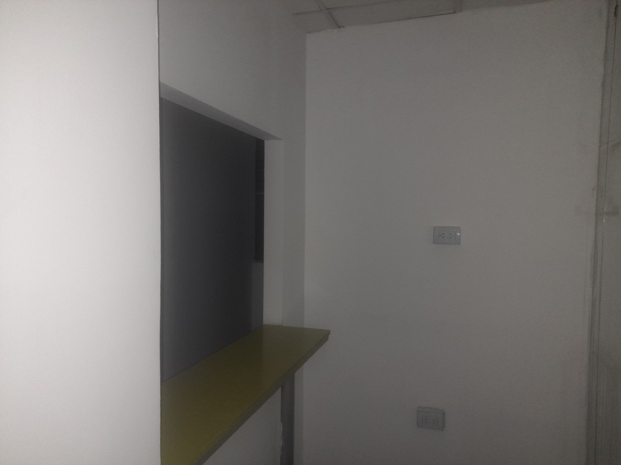 IMPORTANTES OFICINAS EN SAN MARTIN AL 600