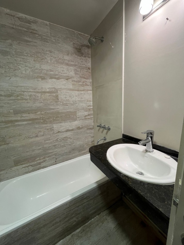 Departamento monoambiente apto credito en Junin 657 con amenities edificio de categoria 