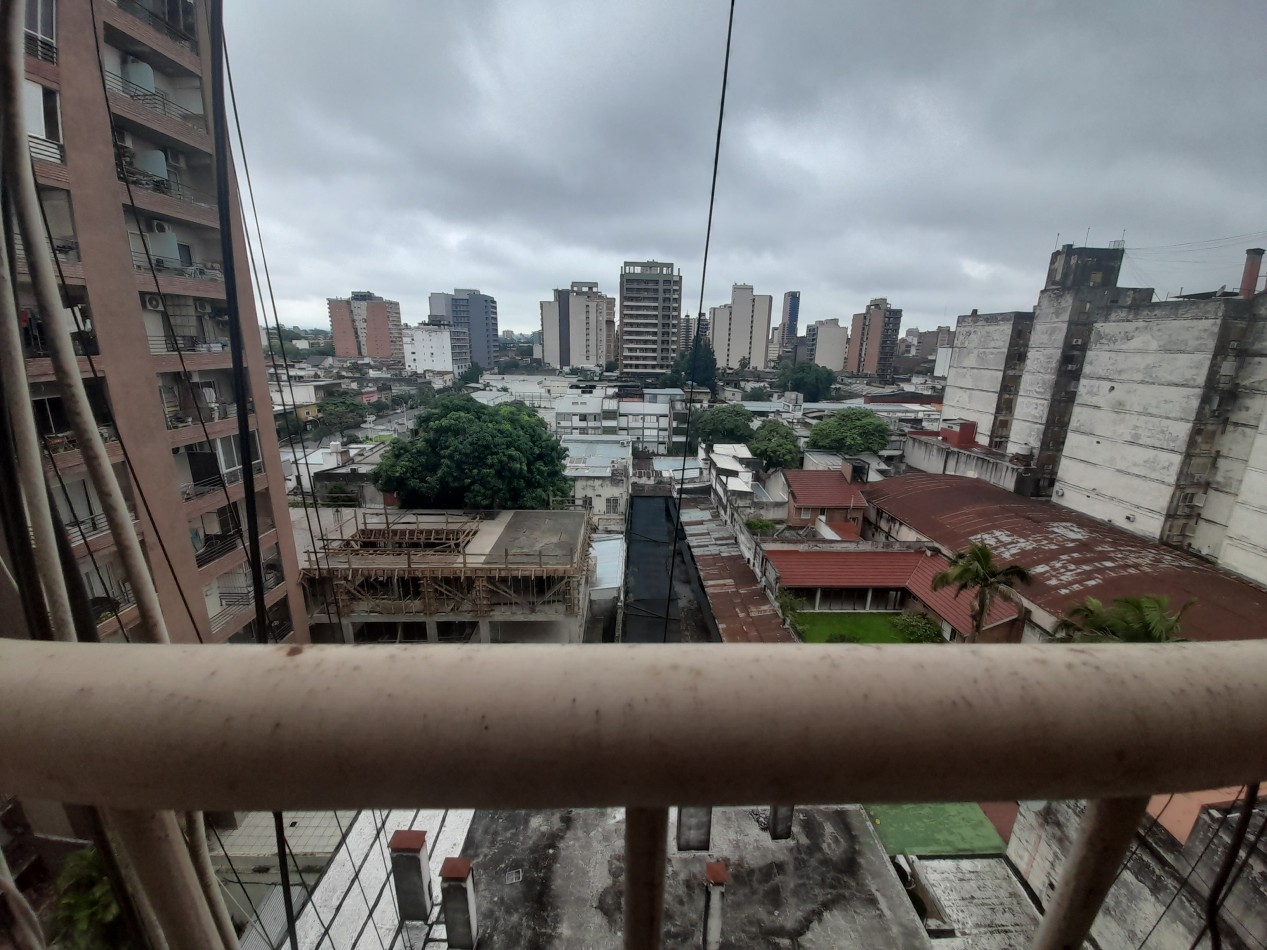 MONOAMBIENTE CON DIVISION GRAL PAZ 1000