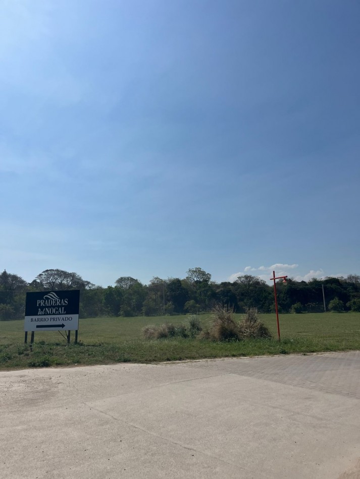 Lotes en Country Praderas del Nogal en Los Nogales con escritura 