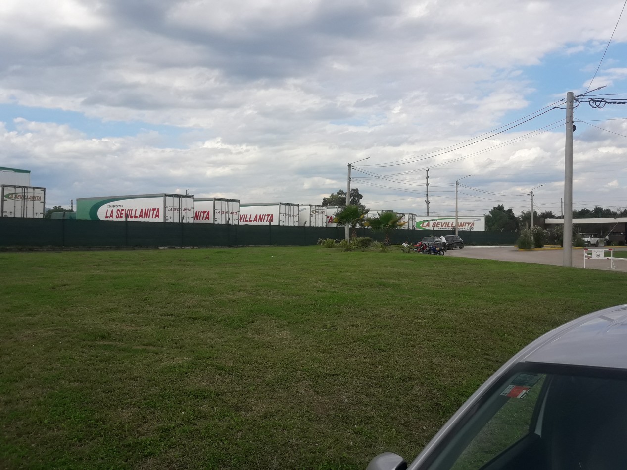 Lotes en Country Praderas del Nogal en Los Nogales con escritura 