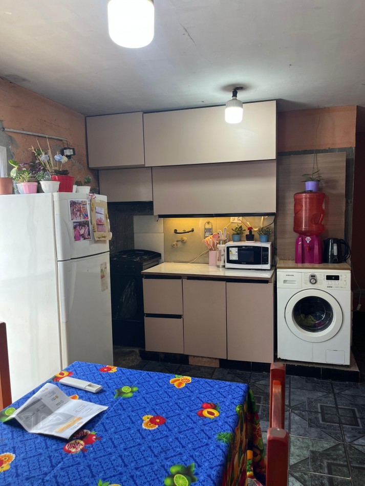 CASA EN VILLA MARIANO MORENO BARRIO SAN GABRIEL SOBRE CALLE 4 2 DORMITORIOS