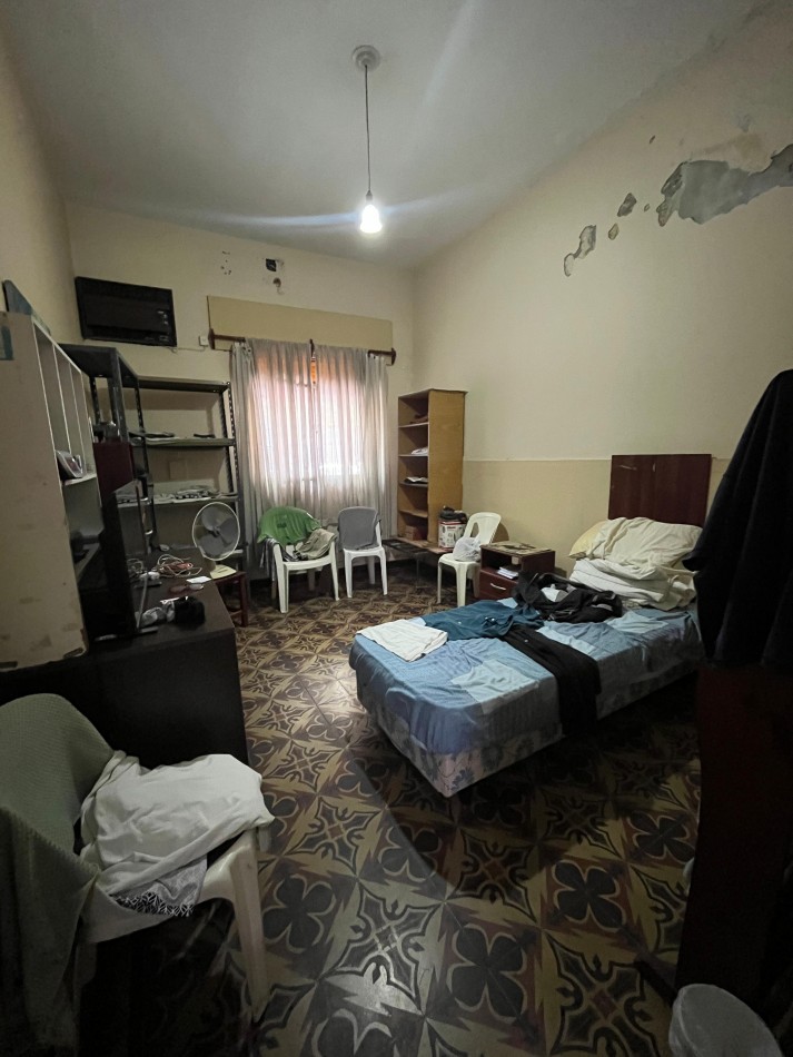 CASA VIVIENDA O COMERCIAL EN CORDOBA 1366 ENTRE AVENIDA MITRE Y SUIPACHA