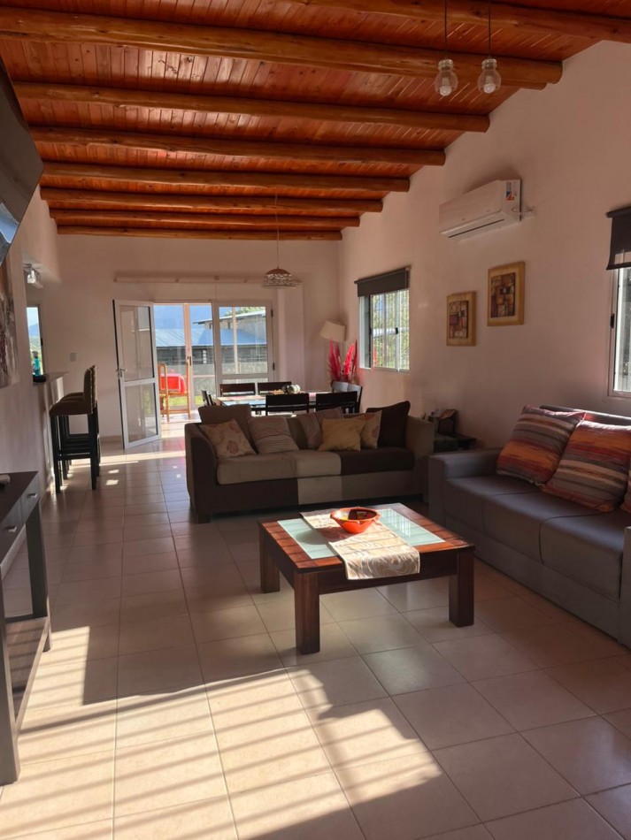 HERMOSA CASA EN VENTA EN LA VILLA EN TAFI DEL VALLE 