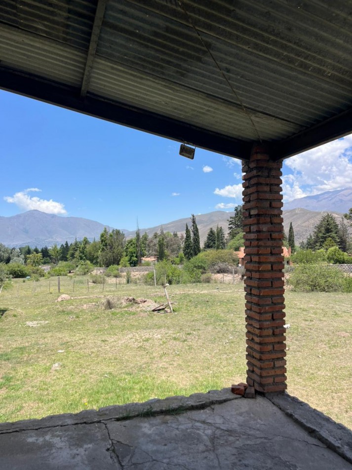 CASA EN LOS CUARTOS TAFI DEL VALLE CON AMPLIO TERRENO