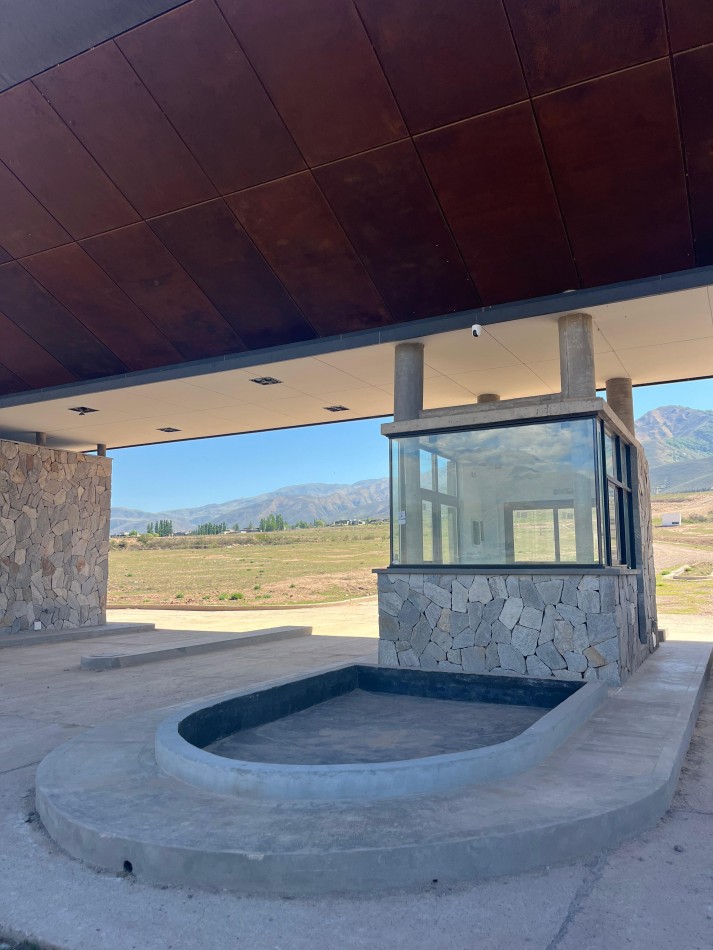 LOTES EN LOTEO SERENA CASAS DEL LAGO FRENTE AL LAGO EN TAFI DEL VALLE