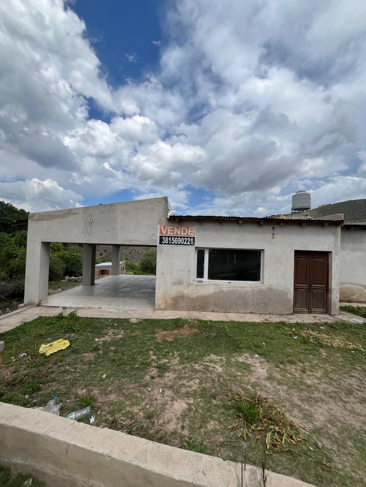 CASA DE TRES DORMITORIOS EN LA OVEJERIA TAFI DEL VALLE A TERMINAR DETALLES