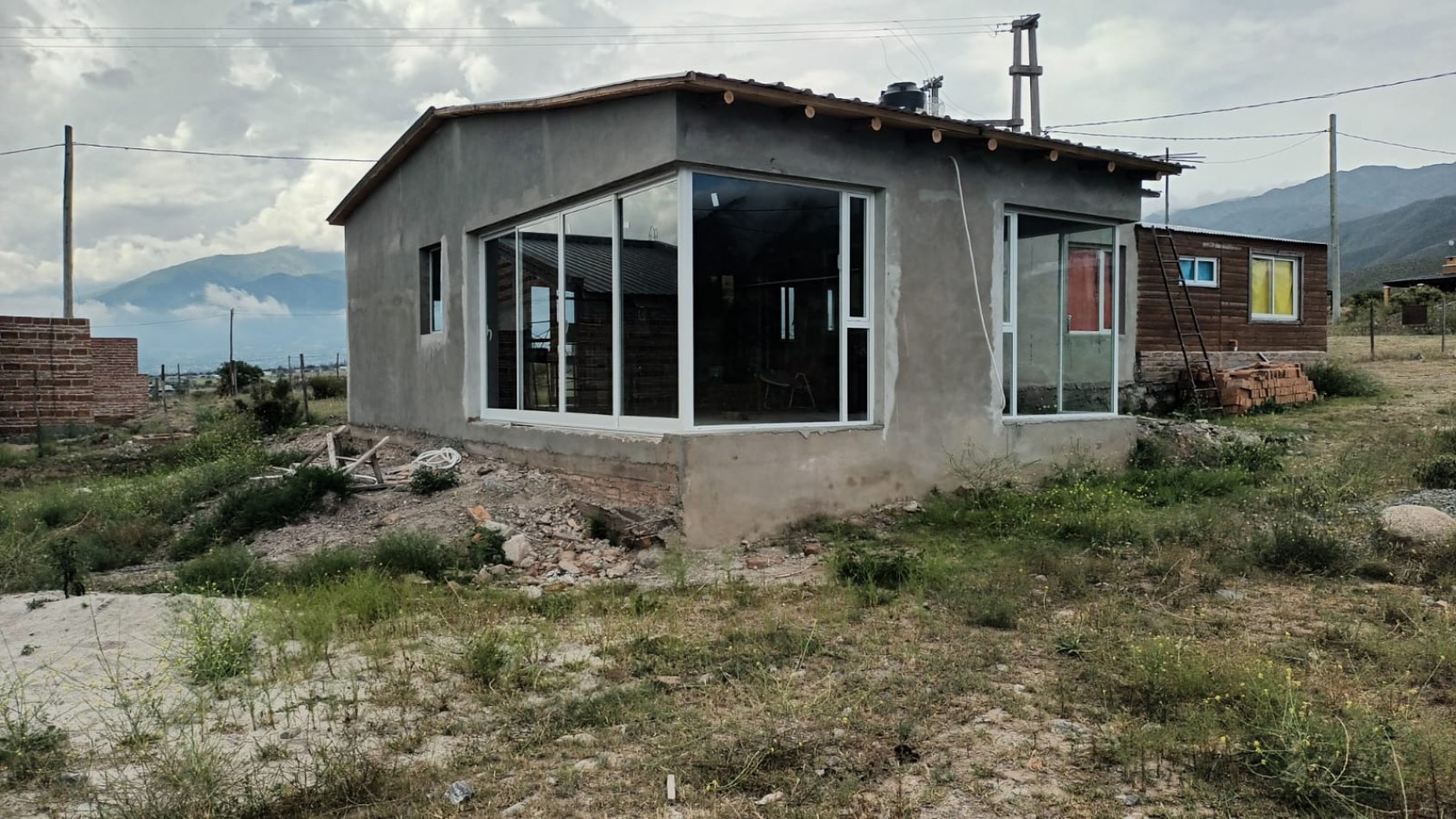 CASA EN BARRIO LOS ALISOS EN TAFI DEL VALLE