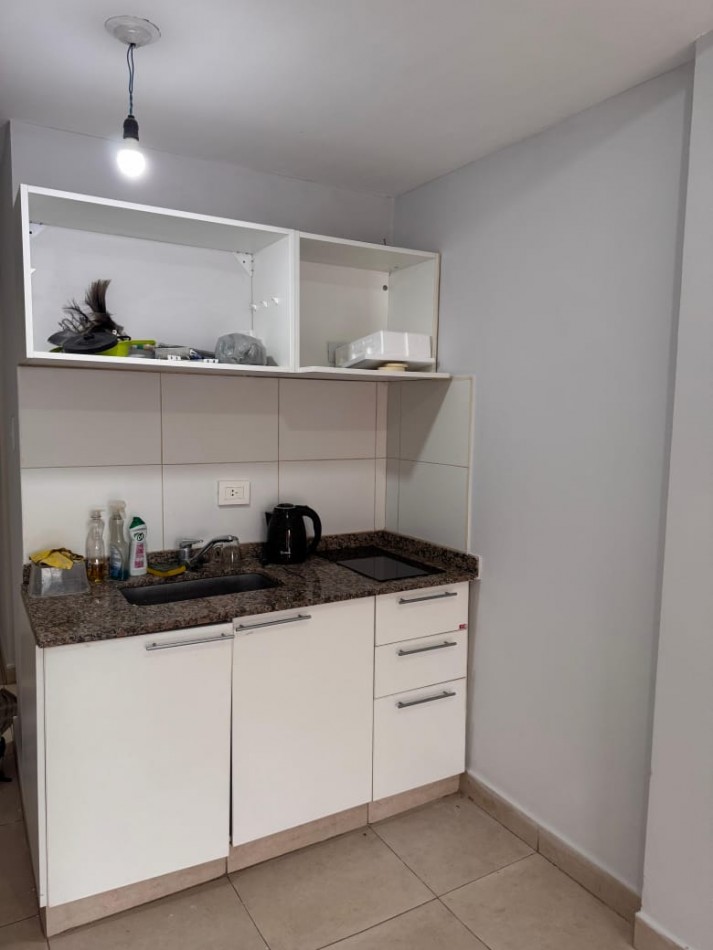 MONOAMBIENTE A METROS AVENIDA SARMIENTO AL 1.200 APTO MASCOTA