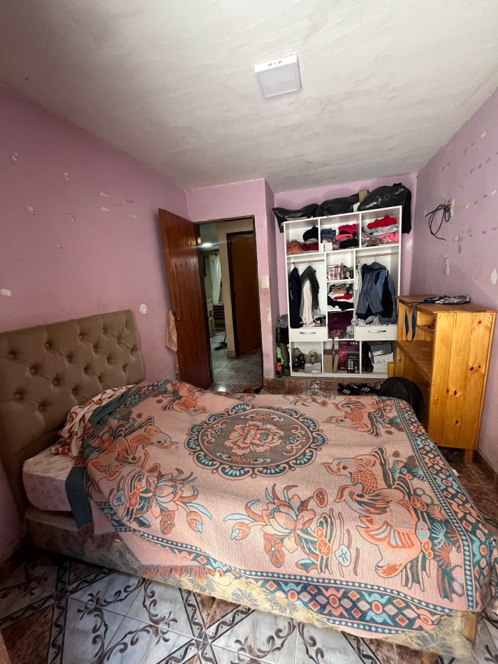 CASA 3 DORMITORIOS EN VILLA MARIANO MORENO CALLE 6 Y 29