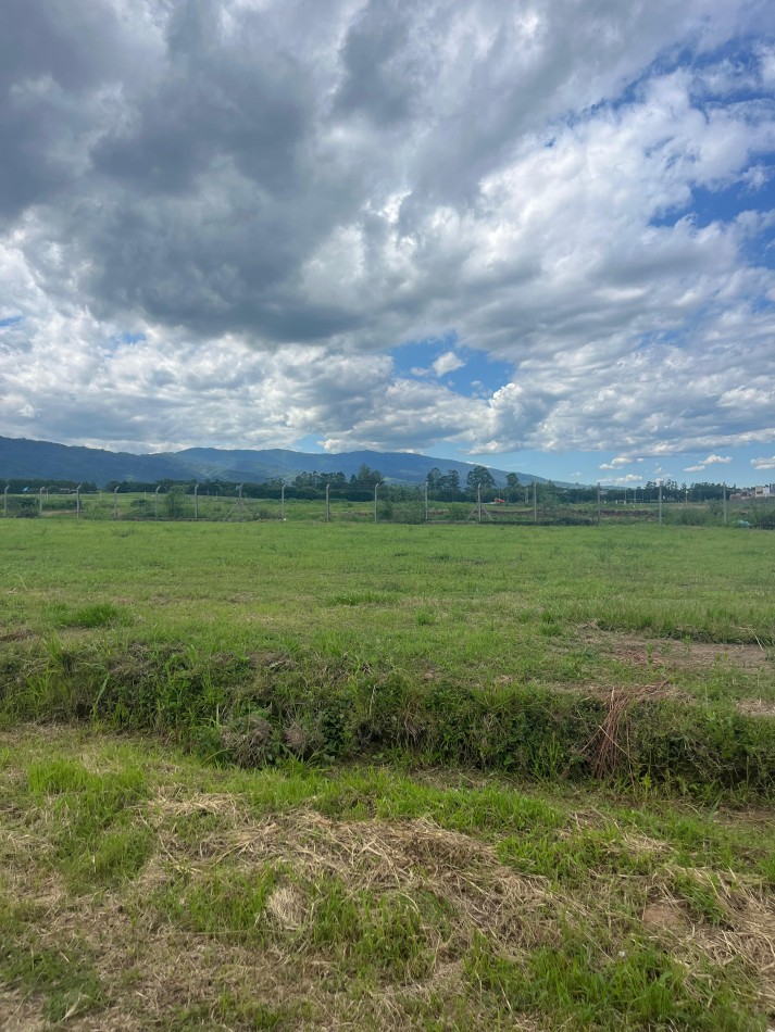 LOTES 30 MIL DOLARES BARRIO CERRADO SAN PABLO MANANTIALES VILLAGE