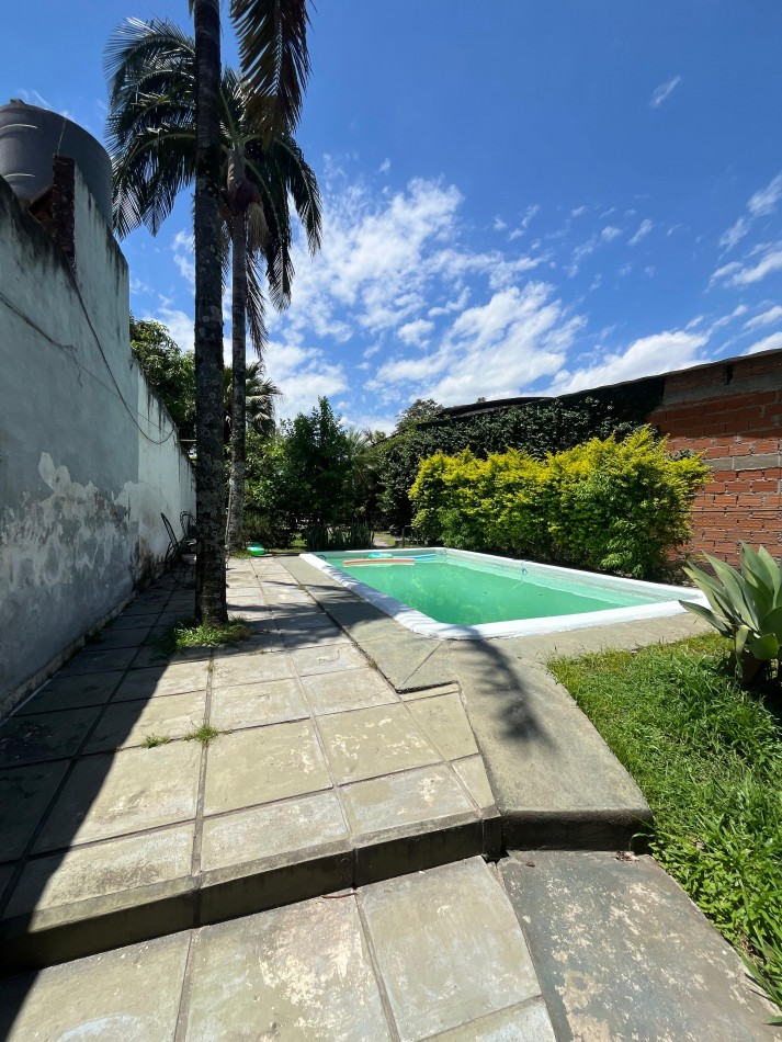 IMPORTANTE INMUEBLE EN YERBA BUENA EN CONSTANCIO VIGIL AL 2.300 A METROS DE AVENIDA SOLANO VERA DE 1300 M2