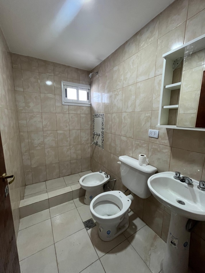 DEPARTAMENTO DE UN DORMITORIO EN SUIPACHA 1060 A ESTRENAR OPCIONAL COCHERA EN EL EDIFICIO