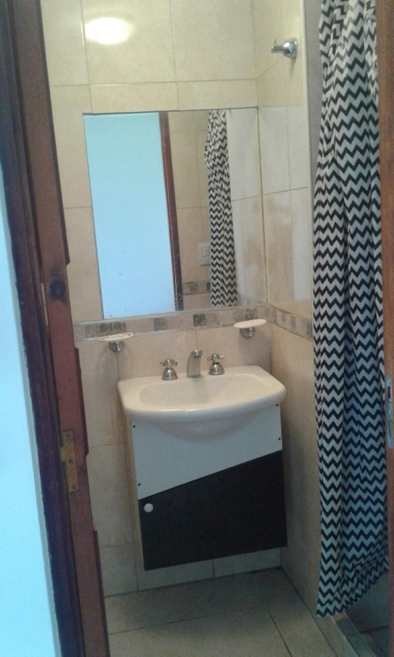 MONOAMBIENTE CON BALCON EN AVENIDA BELGRANO 2.371