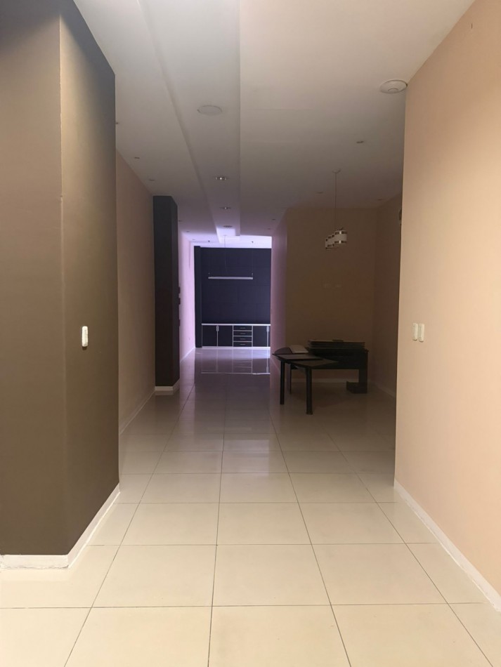 OFICINA EN ALQUILER EN GENERAL PAZ AL 1.000