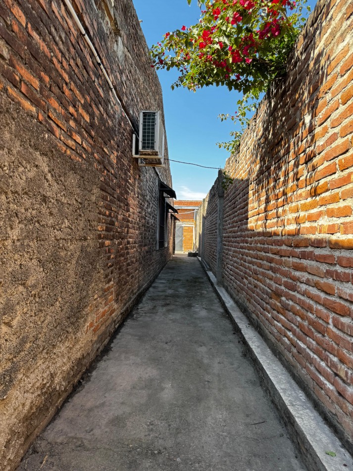 CASA EN AGUILARES APTA CREDITO HIPOTECARIO