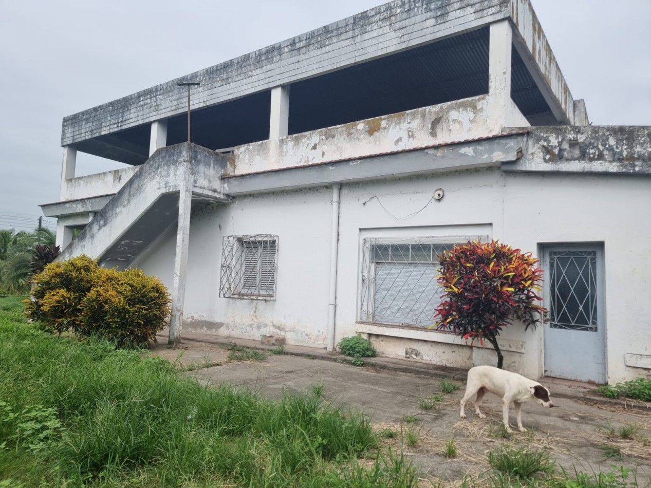 CASA EN  FINCA LOLITA AGUILARES CON GALPONES A REMODELAR
