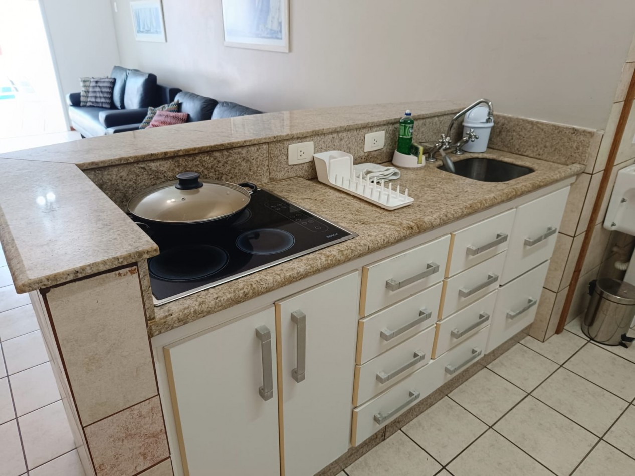 DEPARTAMENTOS EN ALQUILER TEMPORAL EN FLORIANOPOLIS PLAYA INGLESES 