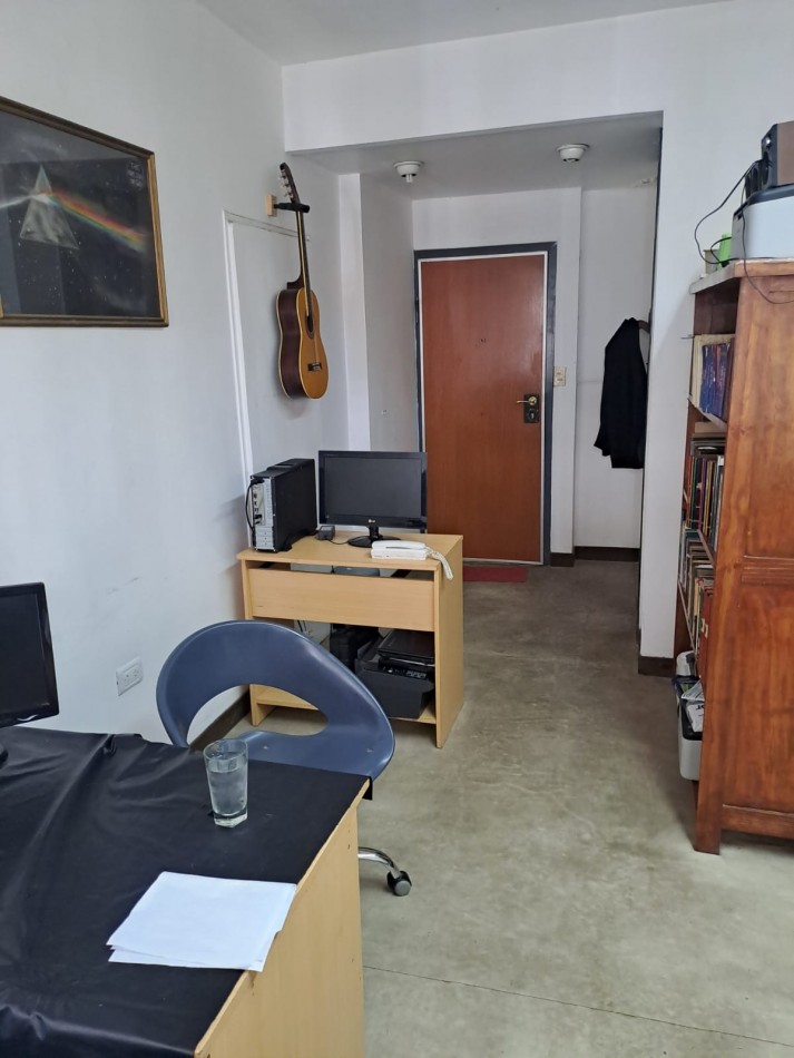 OFICINA OPORTUNIDAD EN SAN MARTIN AL 667