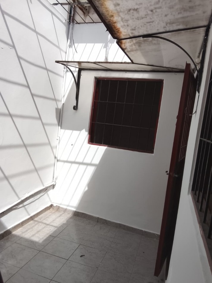 DEPARTAMENTO DE UN DORMITORIO EN PLANTA BAJA EN SAN MIGUEL AL 800