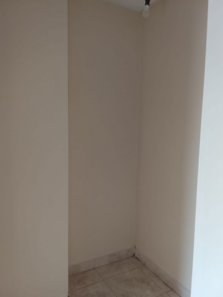 DEPARTAMENTO DE DOS DORMITORIOS EN SAN MARTIN AL 900 APTO COMERCIAL O VIVIENDA