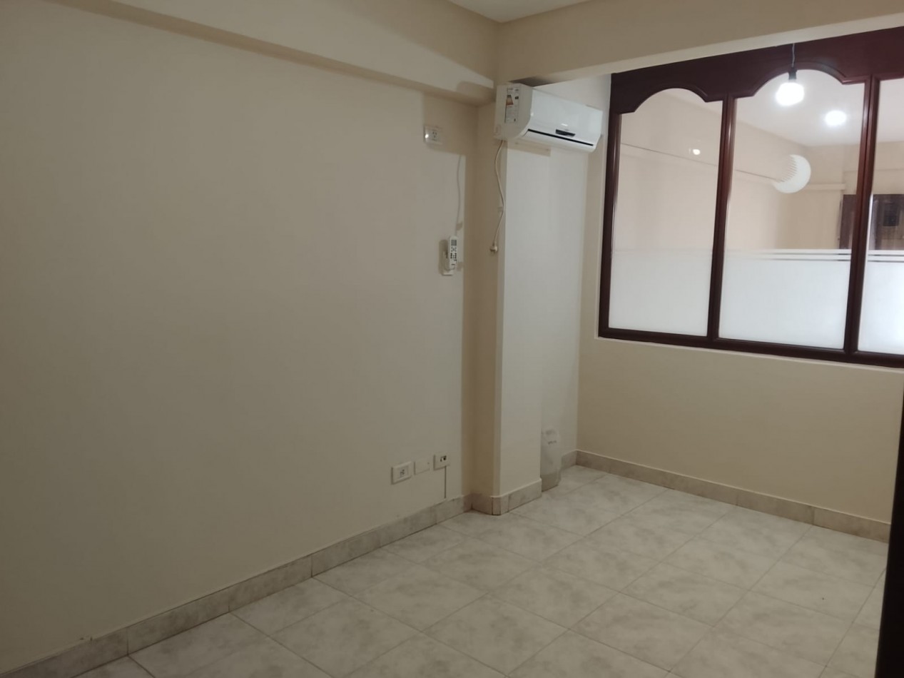 DEPARTAMENTO DE DOS DORMITORIOS EN SAN MARTIN AL 900 APTO COMERCIAL O VIVIENDA