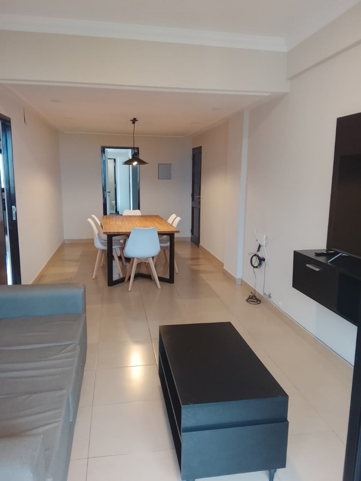 DEPARTAMENTO DE DOS DORMITORIOS AMOBLADO FRENTE A PLAZA ALBERDI CON AMENITIES