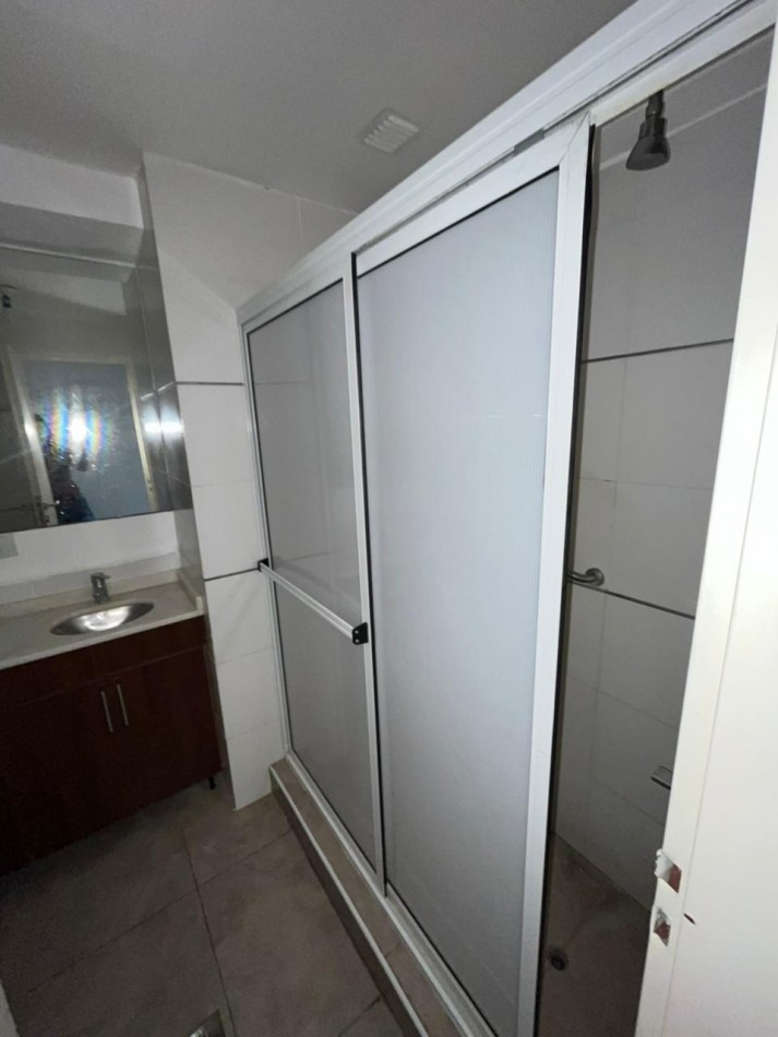 DEPARTAMENTO DE UN DORMITORIO CON BALCON EN AVENIDA MATE DE LUNA AL 2.200 EDIFICIO LA COLORADA