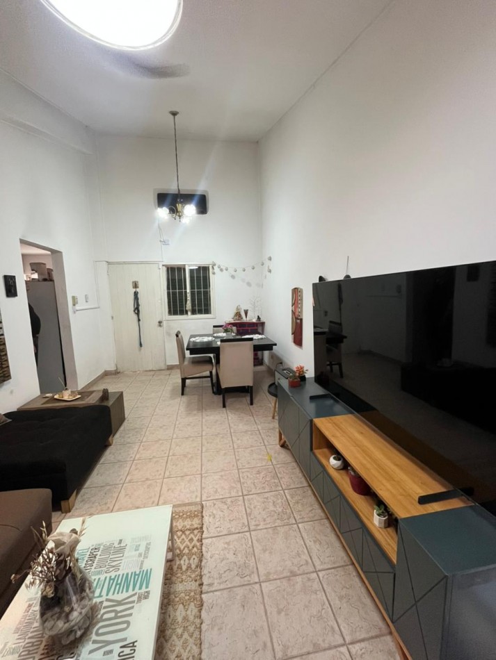 DEPARTAMENTO DE DOS DORMITORIOS CON COCHERA EN COMPLEJO GARCIA HAMILTON EN AVENIDA BELGRANO AL 3.300