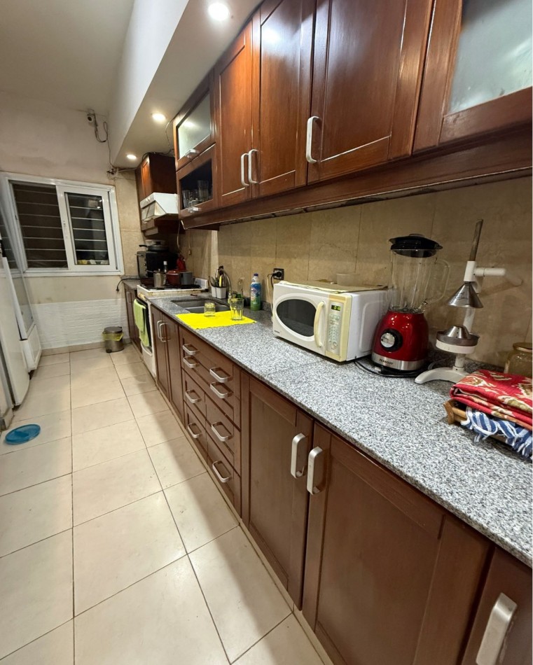 CASA EN BARRIO KENNEDY APTA CREDITO TRES DORMITORIOS CON PILETA A METROS AVENIDA AMERICA