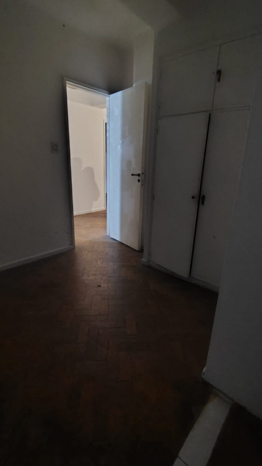DUPLEX EN 25 DE MAYO Y CORRIENTES DE TRES DORMITORIOS APTO CREDITO