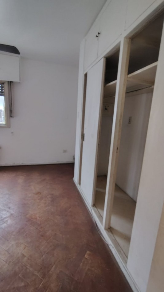 DUPLEX EN 25 DE MAYO Y CORRIENTES DE TRES DORMITORIOS APTO CREDITO