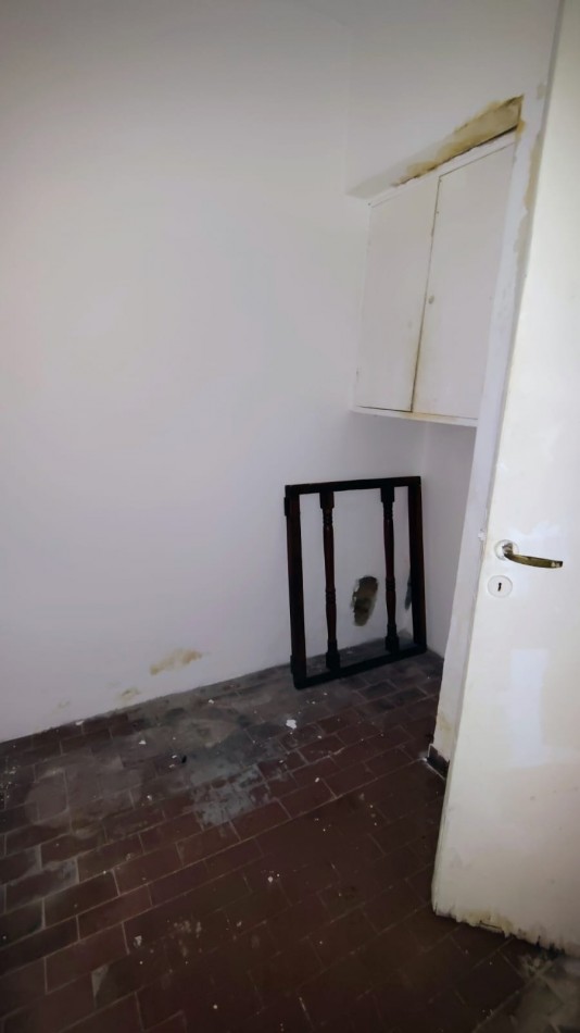 DUPLEX EN 25 DE MAYO Y CORRIENTES DE TRES DORMITORIOS APTO CREDITO