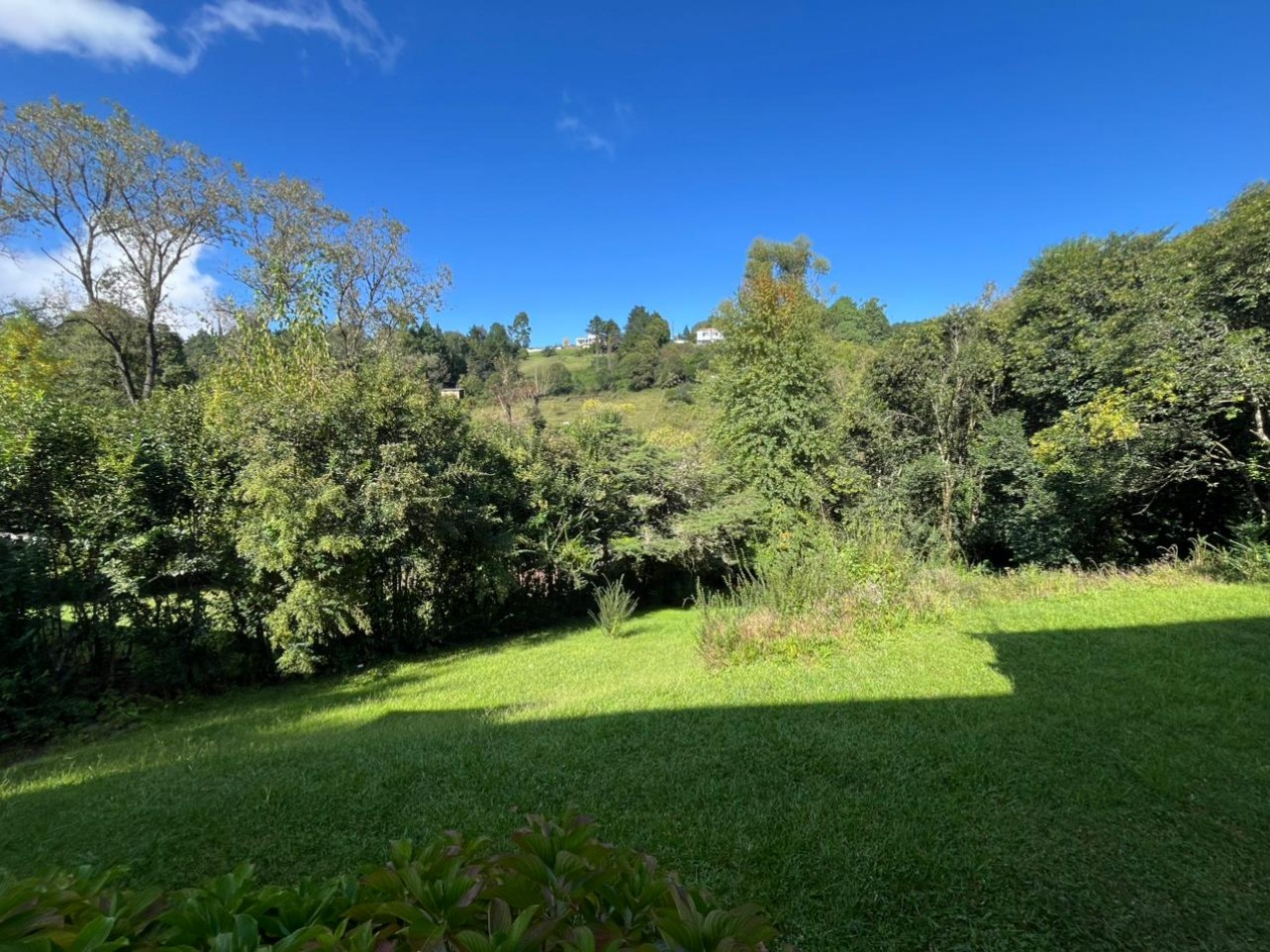 CASA AMOBLADA EN SAN JAVIER DE TRES DORMITORIOS CON ESCRITURA OPORTUNIDAD