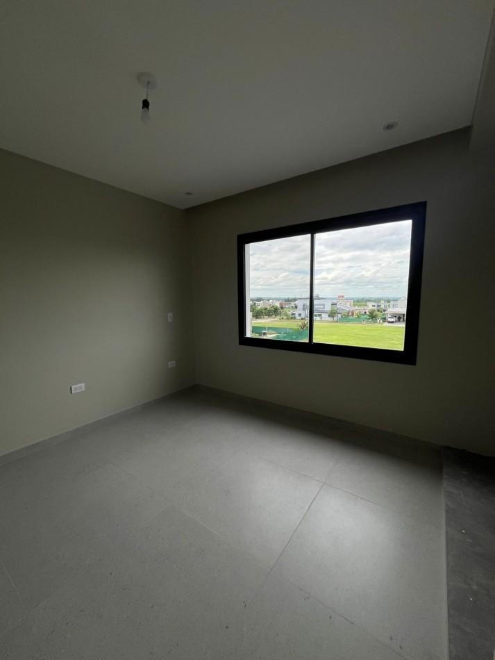 IMPORTANTE CASA EN COUNTRY THE POINT APTA CREDITO 