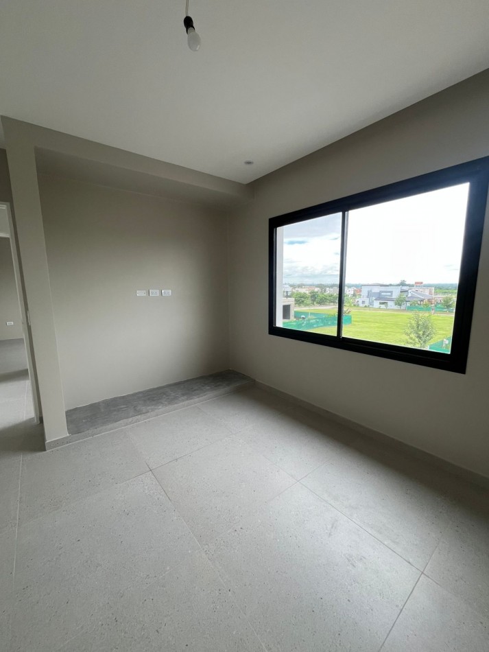 IMPORTANTE CASA EN COUNTRY THE POINT APTA CREDITO 