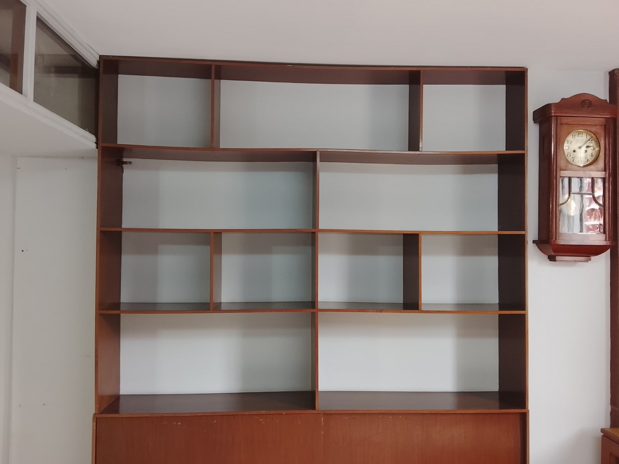 OFICINA ZONA TRIBUNALES EN PASAJE 2 DE ABRIL 380