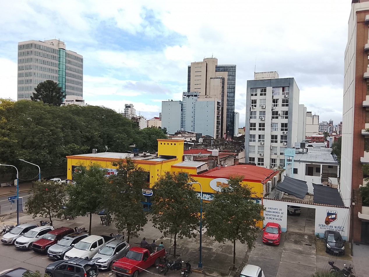 OFICINA ZONA TRIBUNALES EN PASAJE 2 DE ABRIL 380