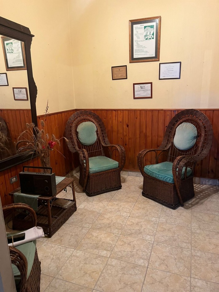 CASA EN COLOMBIA CASI AVENIDA JUAN B. JUSTO DE TRES DORMITORIOS